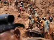 Afrique du Sud: Inhumation de 30 corps de mineurs non identifiés