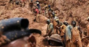Afrique du Sud: Inhumation de 30 corps de mineurs non identifiés
