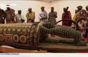 Côte d’Ivoire: la France va restituer le « Tambour parleur »