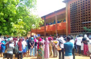 Baccalauréat 2025: 251 candidats sur 504 échouent au 1er tour au centre de composition lycée Bambata