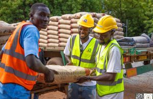 Faso Mêbo: Bertrand Traoré et Edmond Tapsoba offrent 80 tonnes de ciment