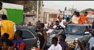 Ouagadougou: deux couples interpellés pour non-respect de la réglementation des cortèges