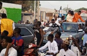 Ouagadougou: deux couples interpellés pour non-respect de la réglementation des cortèges