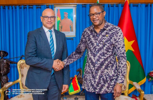 Ambassadeur départ 1