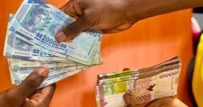Guinée: la crise de liquidités inquiète les consommateurs