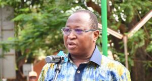 Burkina: le ministre Thiombiano félicite les chercheurs et appelle à une synergie d’actions