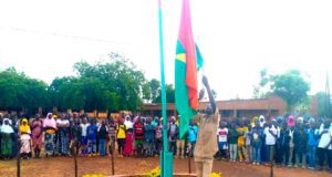 Burkina: les élèves obligés d’exécution l’Hymne national, en langues nationales à l’épreuve de chant au CEP
