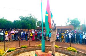 Burkina: les élèves obligés d’exécution l’Hymne national, en langues nationales à l’épreuve de chant au CEP