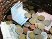 Burkina: il donne des faux billets à l’église!