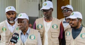 Référendum constitutionnel en Guinée: «Le processus s’est bien déroulé», selon l’UA et la CEDEAO