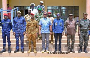 Burkina: échanges entre le Premier ministre et les autorités administratives et militaires à Banfora