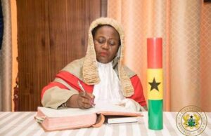 Ghana: la présidente de la Cour suprême limogée avec effet immédiat