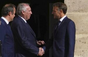 France: François Bayrou rend sa démission