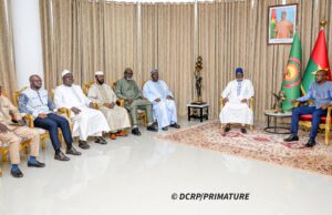 Burkina: le nouveau présidium de la FAIB chez le Premier ministre
