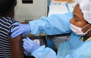 RDC: plus de 400 doses de vaccin déployées contre une nouvelle épidémie d’Ebola dans le Kasaï