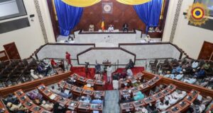 Tchad: les députés ouvrent la voie à un mandat présidentiel de 7 ans