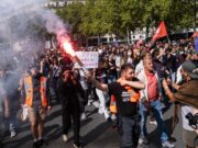 Mobilisation massive en France contre le nouveau budget de l’État