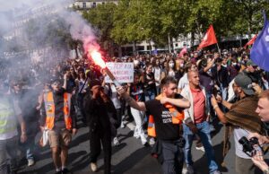 Mobilisation massive en France contre le nouveau budget de l’État