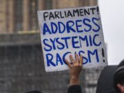 Personnes d’ascendance africaine: le racisme systémique omniprésent dans les systèmes pénaux