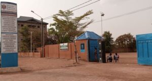 Burkina: le centre Ahmadiyya recadré pour un «mauvais usage» du drapeau national