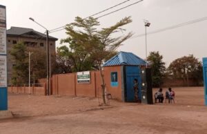 Burkina: le centre Ahmadiyya recadré pour un «mauvais usage» du drapeau national