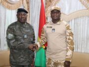 Burkina: le directeur général des Douanes chez le ministre de la Sécurité