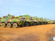 Burkina: le Président du Faso remet un nouveau lot de matériel à l’Armée pour la défense du territoire