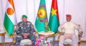Burkina: qu’est venu dire le général Tiani au président Traoré après sa visite à Bamako ?