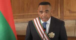 Madagascar: le nouvel homme fort prête serment