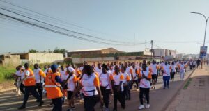 Orange Burkina Faso : marche « solidaire » contre le « tueur silencieux » à l’occasion d’Octobre Rose