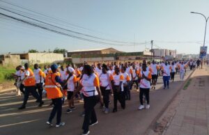 Orange Burkina Faso : marche « solidaire » contre le « tueur silencieux » à l’occasion d’Octobre Rose