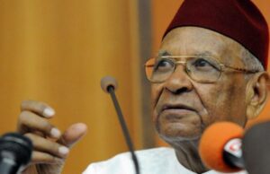 Amadou Mahtar Mbow: Le siècle d’un homme debout