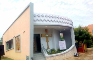Burkina: la paroisse Saint-Jean XXIII en fête accueille sa chapelle d’adoration