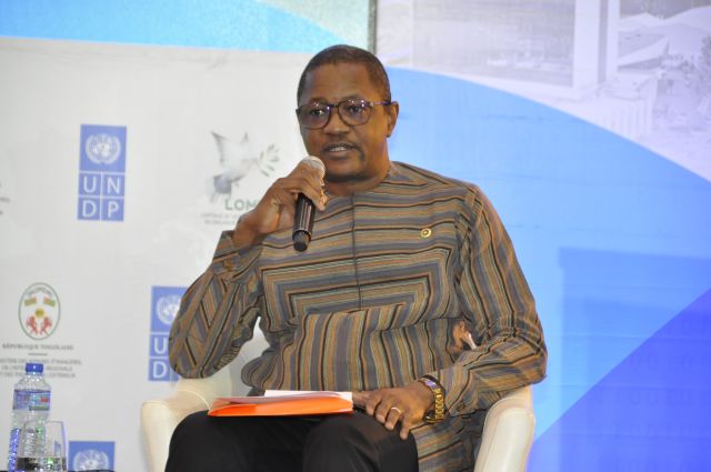 Le ministre des Affaires étrangères, de la Coopération régionale et des Burkinabè de l’Extérieur, Karamoko Jean Marie Traoré