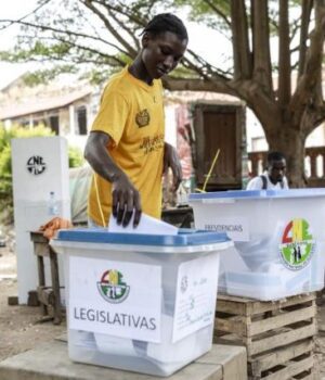 Présidentielle en Guinée Bissau: coup KO ou prolongations?