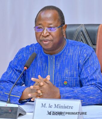 Burkina: démenti sur un paiement de 500 000 FCFA pour l’obtention d’une autorisation de bourse d’études à l’étranger