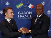 Gabon: Macron défend un partenariat «exemplaire»