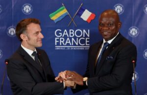 Gabon: Macron défend un partenariat «exemplaire»