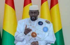 Guinée: la fusée Doumbouya sur orbite!