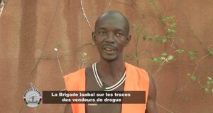 Ouagadougou: la Brigade Laabal contre les vendeurs de drogue