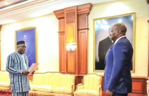 Gabon: l’Ambassadeur burkinabè Issa Boro présente ses Lettres de créance au Président Oligui Nguema