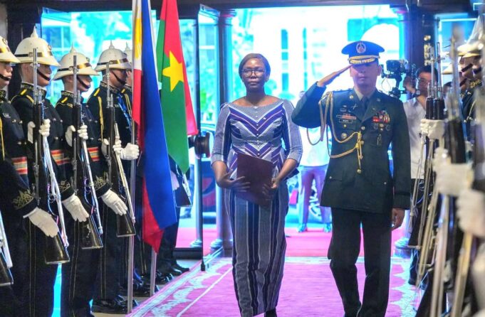 Philippines: l’Ambassadrice burkinabè Bibata Nébié se présente officiellement aux autorités