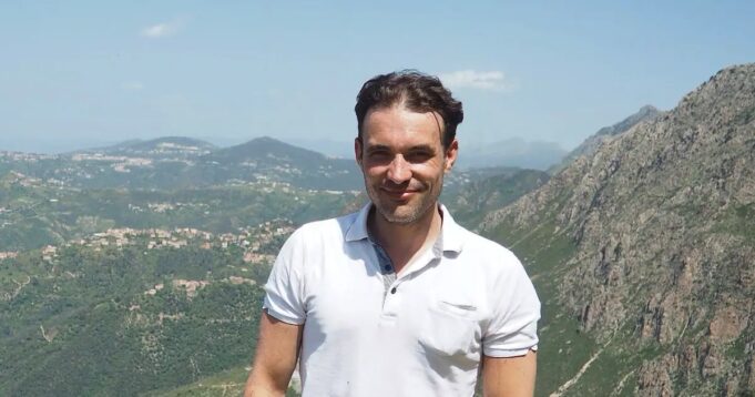 Algérie: 10 ans de prison requis en appel à l’encontre du journaliste français Christophe Gleizes