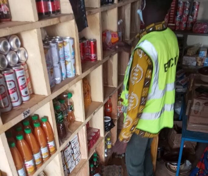 Burkina: produits périmés et non conformes saisis à Koupéla