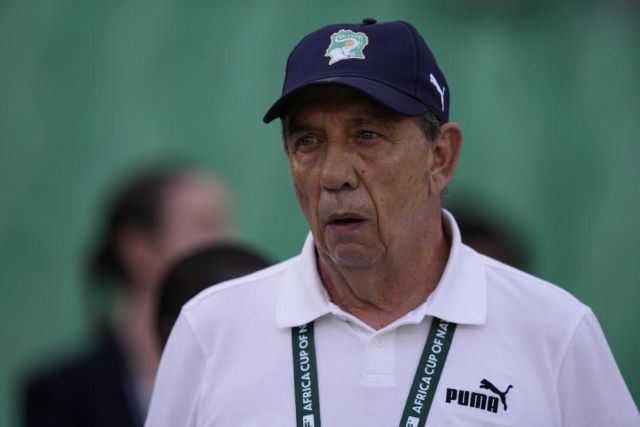 Football: la Côte d’Ivoire et la France pleurent Jean-Louis Gasset