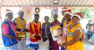 Orphelinat Sainte Thérèse de Loumbila: quand Papa Noël s’appelle Lions Koubri Platinum!