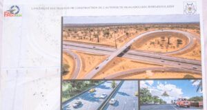Le Burkina lance la construction d’une autoroute 4×2