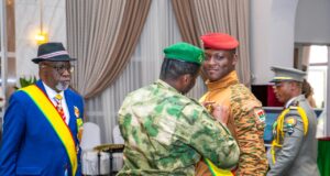 Le Président Traoré élevé à la dignité de Grand-Croix de l’Ordre national du Mali
