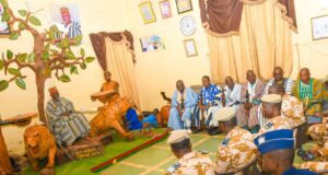 Burkina: Le DG de la Police Nationale en visite chez le Mogho Naaba