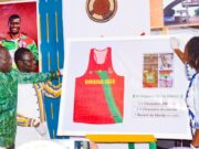 Athlétisme: le maillot de Hugues Fabrice Zango entre au Musée National